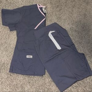Urbane scrubs set grey size Medium